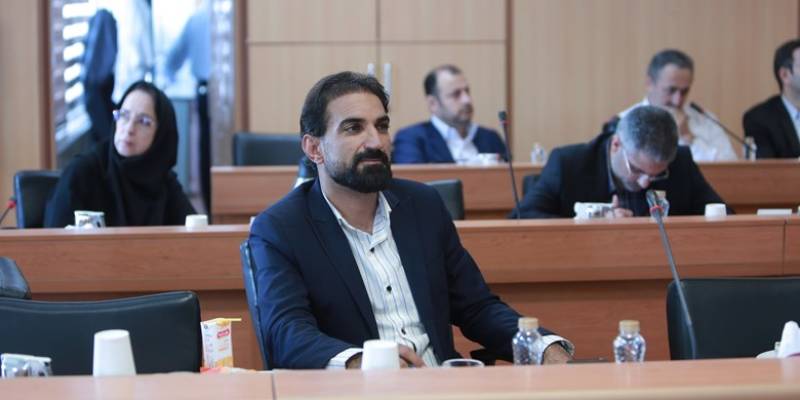 شهرستان قلعه‌گنج، کمبود معلم ابتدایی دارد